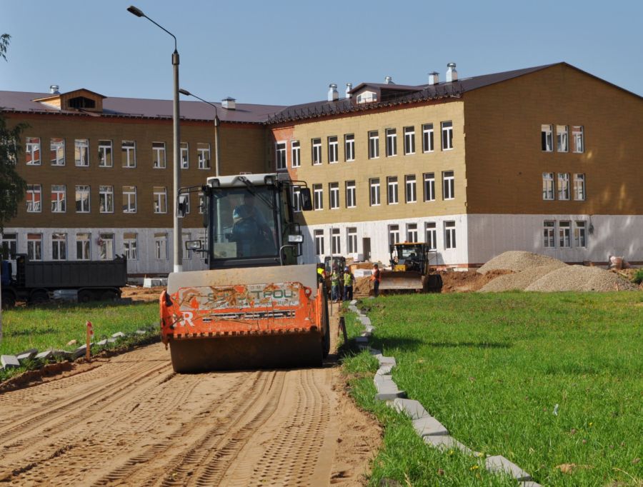 Строительство долгожданной школы в Заволжье не порадовало темпами