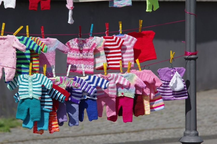 Костромичка с успехом продавала в Интернете несуществующую детскую одежду