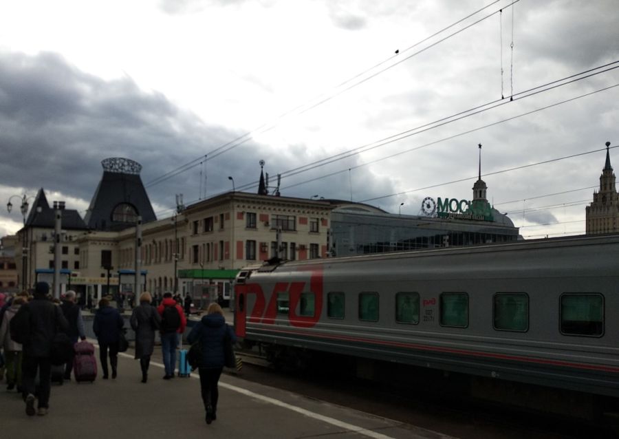 Поезд  Москва-Кострома задержан из-за жуткой погоды