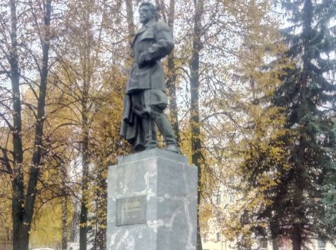 Памятник известному революционеру обновят в Костроме