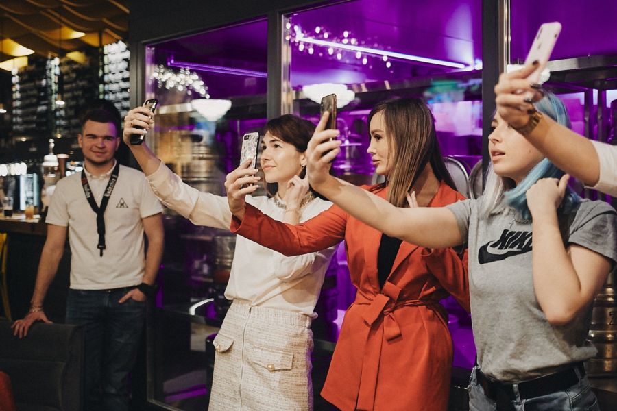 Блогеры, конкурсы и модная кухня: как прошло открытие нового гастропаба в Костроме
