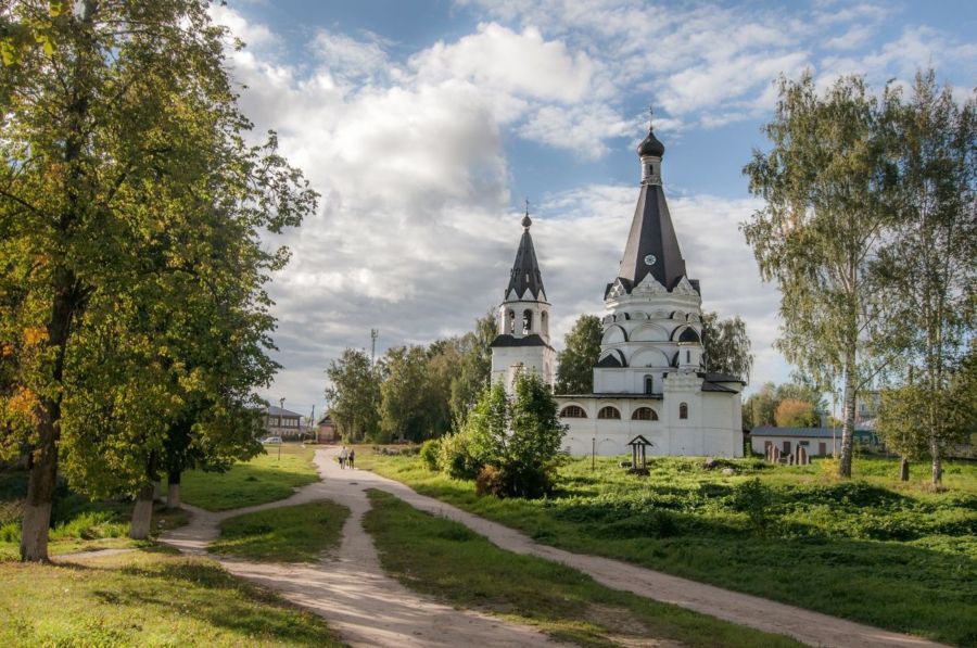 Несколько городов в Костромской области получат большие деньги на реставрацию памятников
