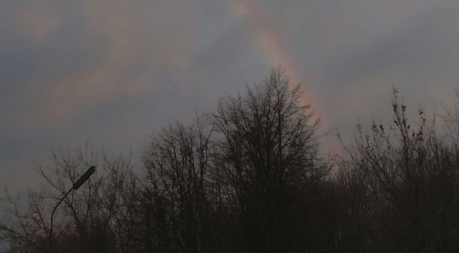 Природа удивляет: в небе над Костромой появилась радуга