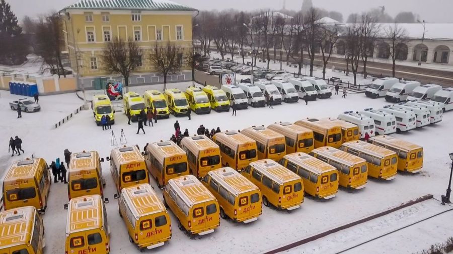 Десятки новых автомобилей «скорой» отправились по Костромской области