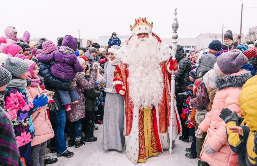 Дед Мороз к нам мчится: полная программа приезда волшебника в Кострому