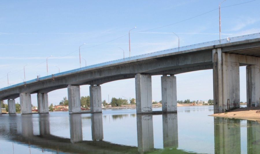 Ремонтировать мост через реку Кострому призвали рабочих из Ярославля