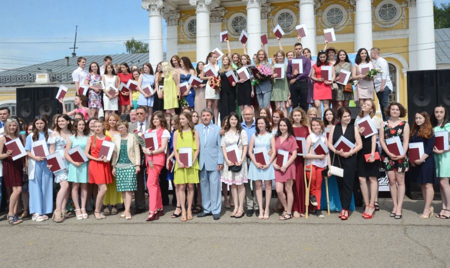 В Костромской области исчезло 10 тысяч студентов
