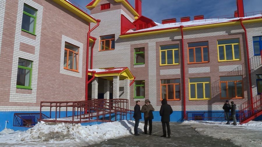 Горшочек, вари: в Костроме начинают строить еще два детских сада