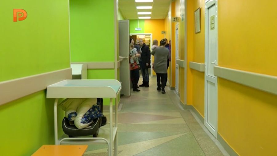 Детскую поликлинику в Костроме постоянно топит нечистотами
