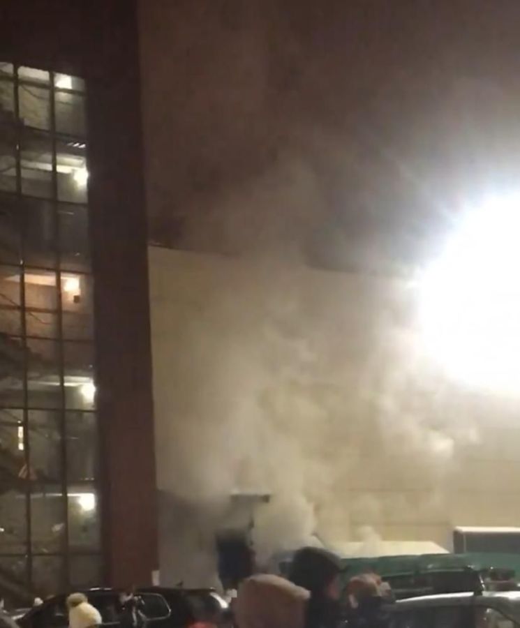 Посетителей торгового центра в Костроме эвакуировали из-за дыма
