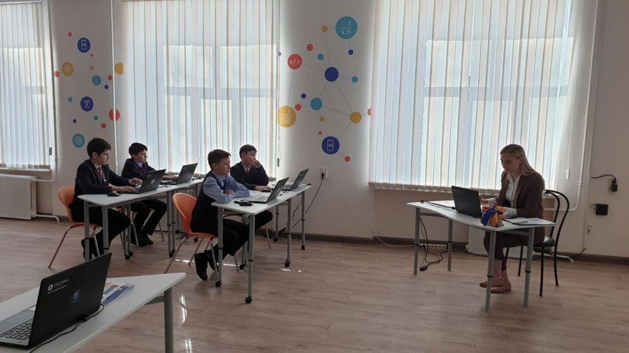 Костромских подростков набирают в престижную IT-школу: количество бесплатных мест ограничено