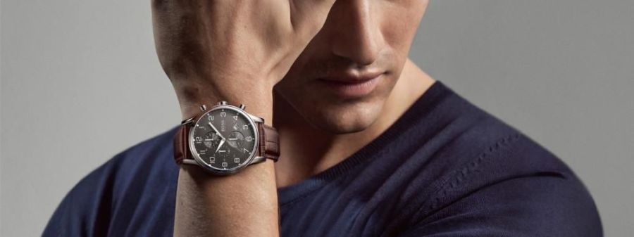 Бизнесмен продавал костромичам часы от Hugo Boss и Gucci за 500 рублей
