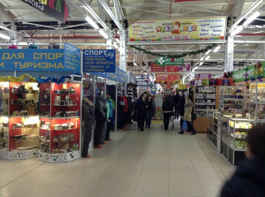 Пророчица посреди торгового центра рассказала о коронавирусе в Костроме