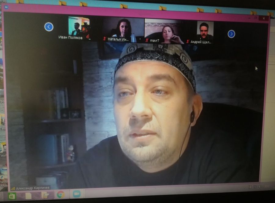 Актёры костромского драмтеатра в Skype репетируют сложнейший спектакль