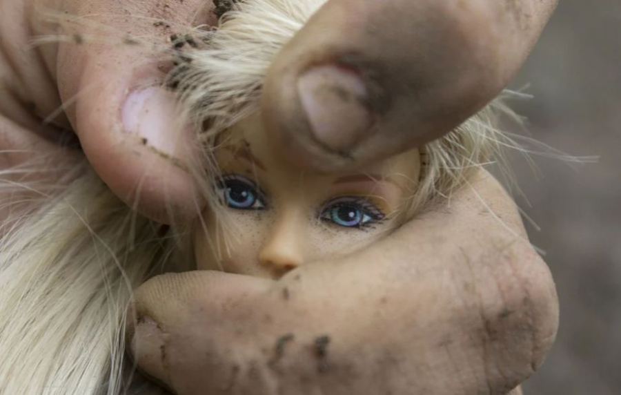 Первоклассницы на детской площадке в Костроме стали жертвами педофила