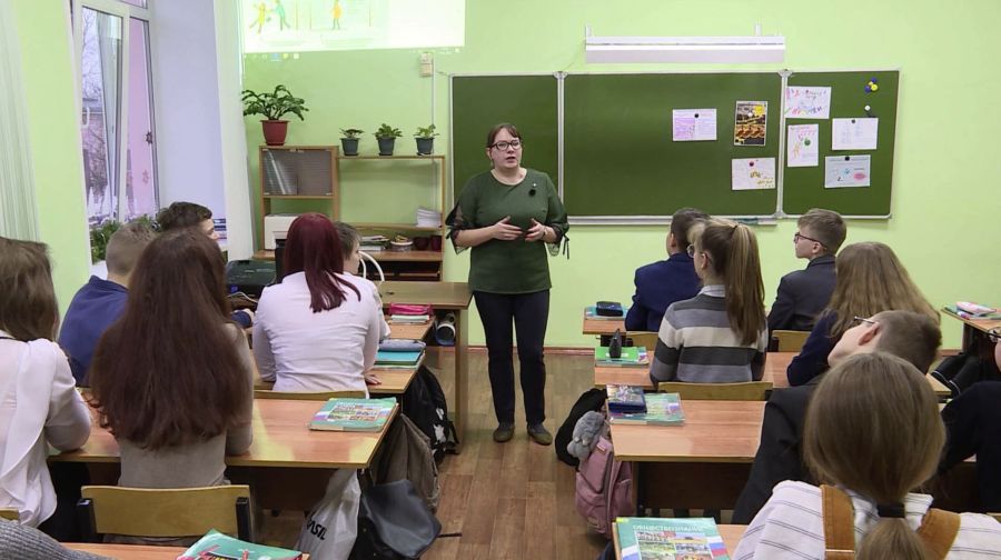 Классным руководителям в костромских школах увеличат зарплату с 1 сентября