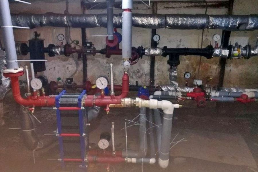 Жителям самых несчастных домов в Костроме выключат на 2 недели горячую воду