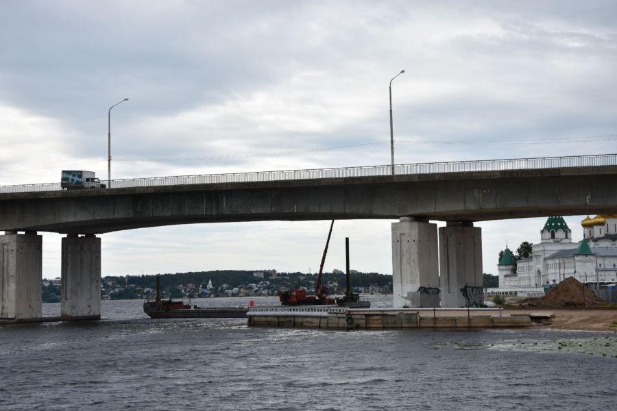 Мост через реку Кострома пообещали заасфальтировать ко Дню города