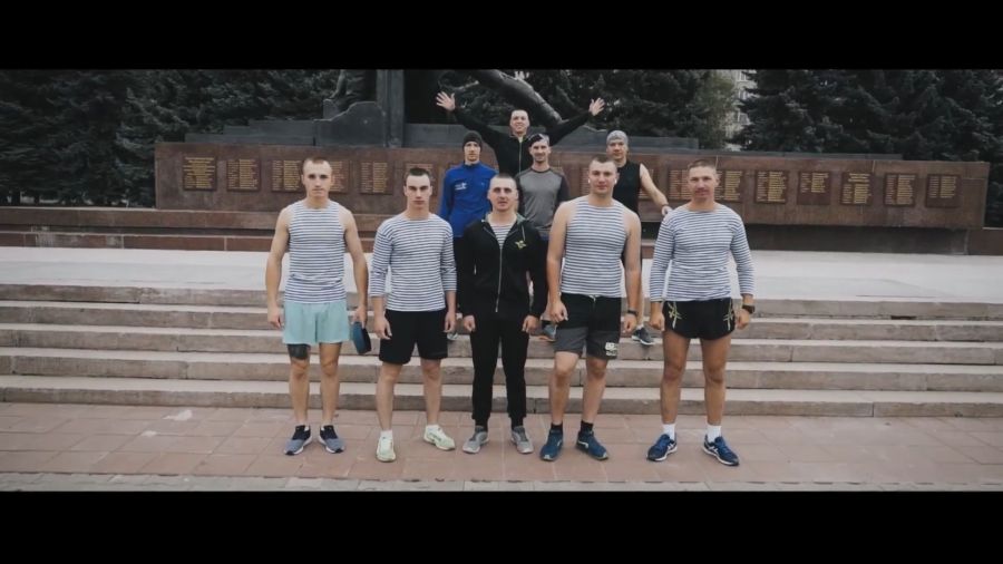 Туристов приглашают пробежать с десантниками по Костроме