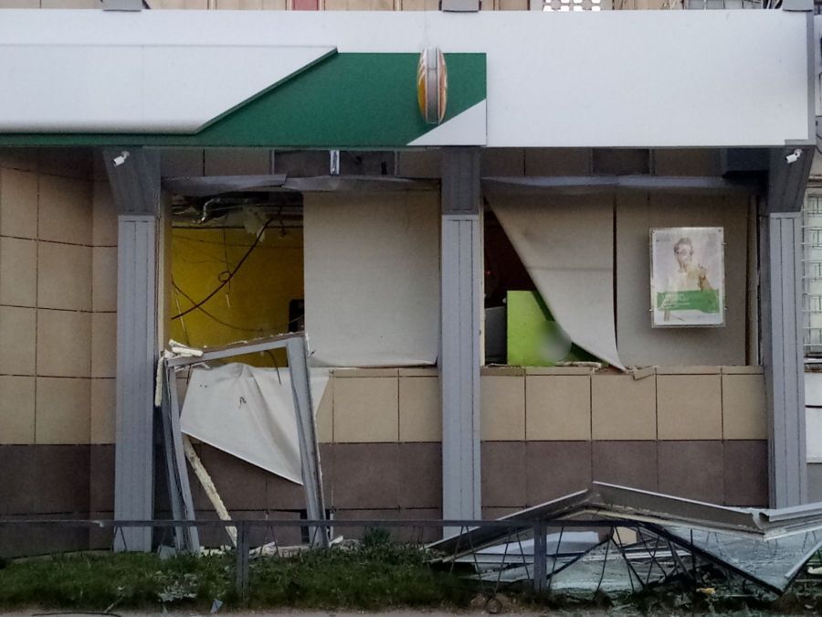 Взорвавших банкомат в Костроме грабителей осудят в Череповце