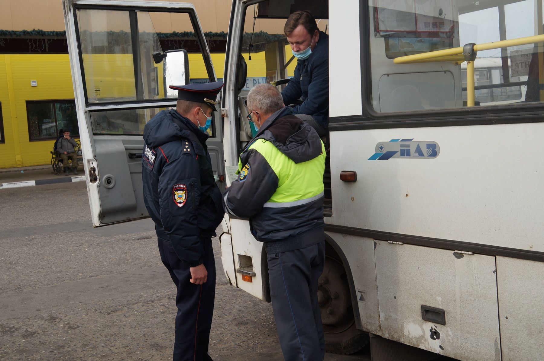 Сразу несколько автобусов в Костроме сняли с рейсов ради экологии