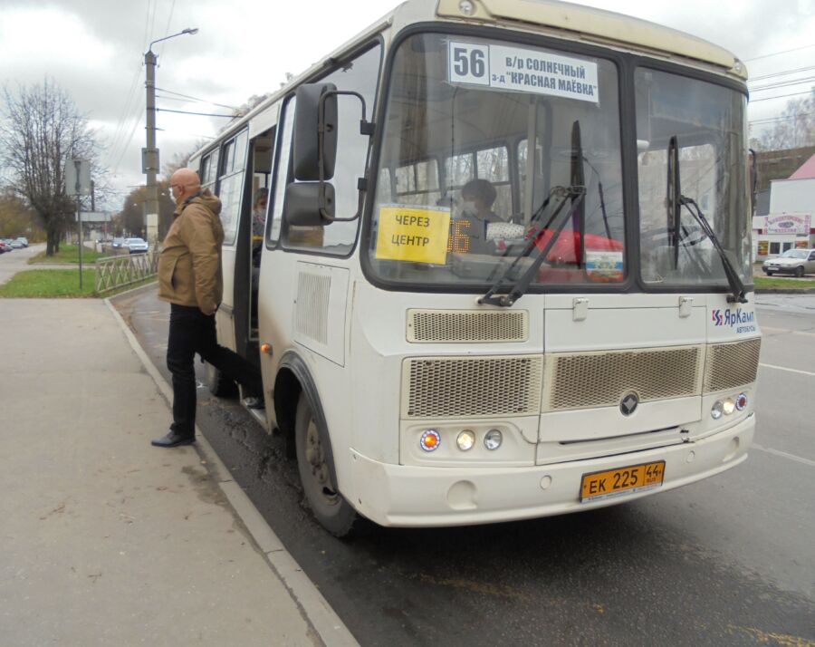 Автобусы в Костроме стали чаще ездить по утрам