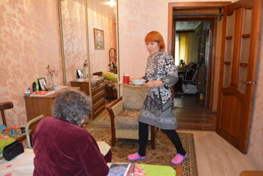 Костромским бабушкам и дедушкам помогают за 60 миллионов рублей