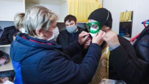 Священники в Костроме придут домой к больным коронавирусом