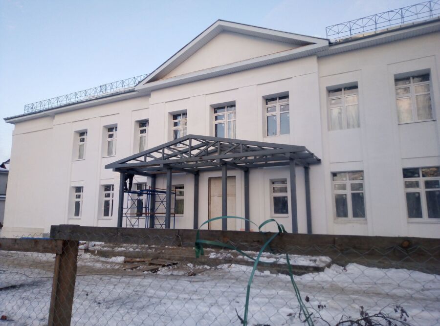 Корпус школы в Костроме потребовали ремонтировать быстрее