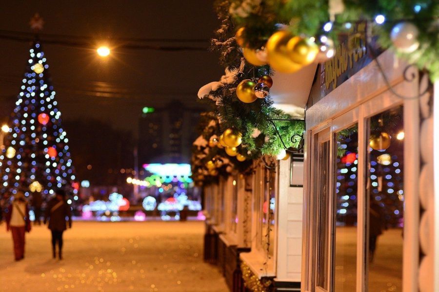 Новогодние ярмарки и елочные базары открываются в Костроме