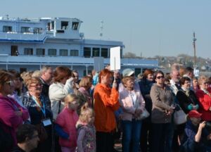 Туристы оставили в Костромской области больше миллиарда рублей