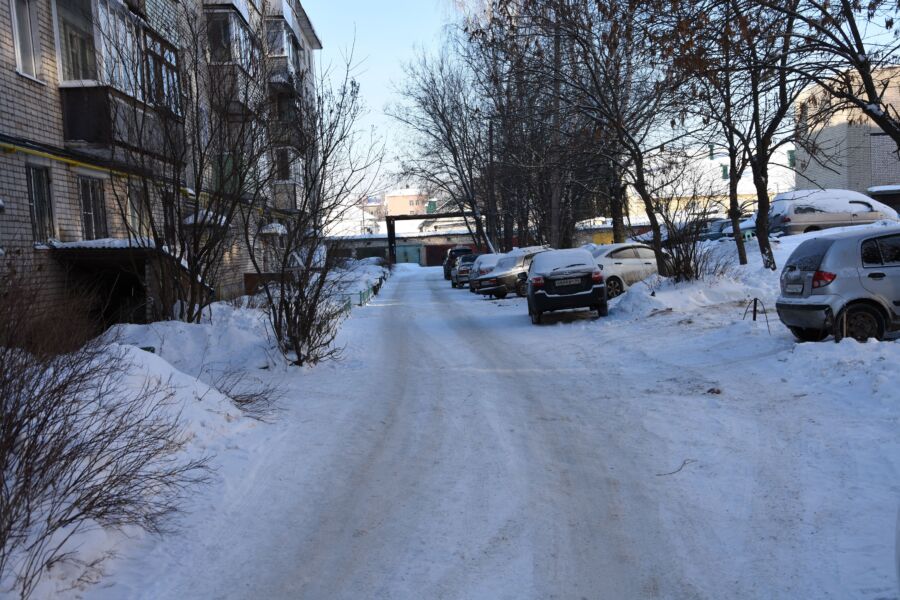 Управляющие компании не захотели чистить от снега больше ста дворов Костромы