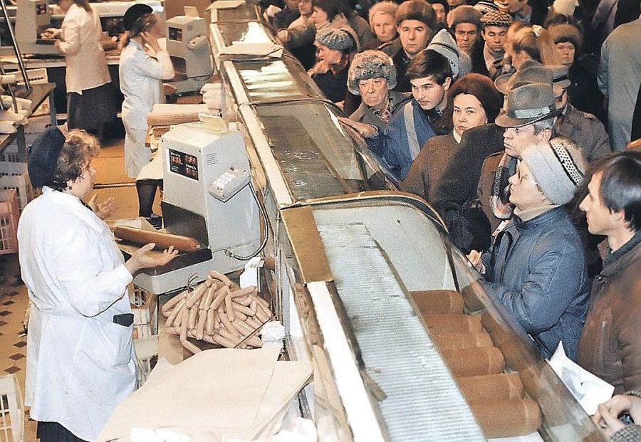 Здравствуй, СССР: в Костроме ввели норму продажи продуктов в одни руки