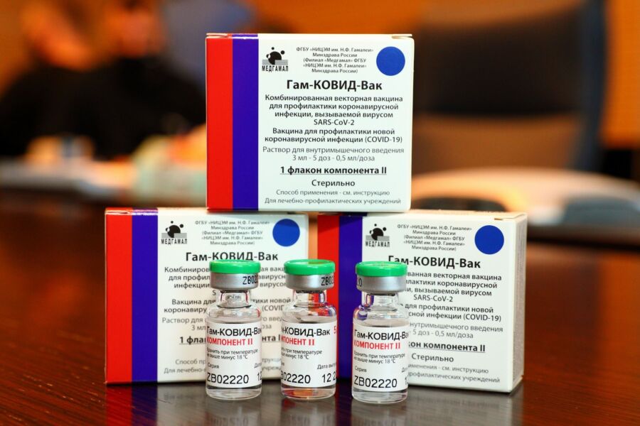 Еще немножко вакцины от коронавируса привезли в Костромскую область