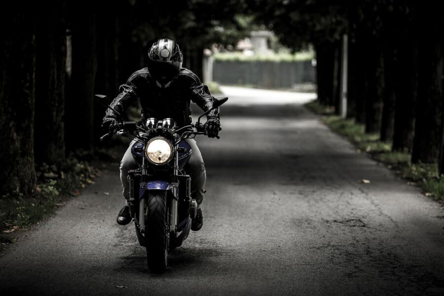 Мотоциклистам в Костромской области сложно получить права