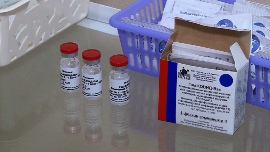 Вакцинация в Костромской области бьет все рекорды: вакцина заканчивается