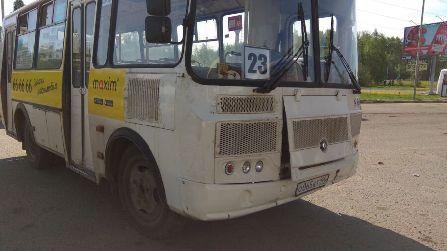 Сержант из Костромы смог приучить к маскам десятки пассажиров автобуса