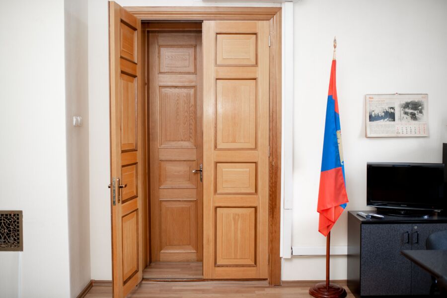 Тайны кабинетов: что скрывается за дверями костромских чиновников, депутатов и руководителей крупных компаний