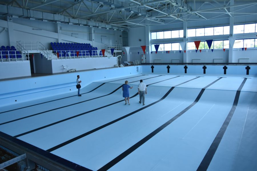 Огромный бассейн в Костроме отремонтируют за полмесяца