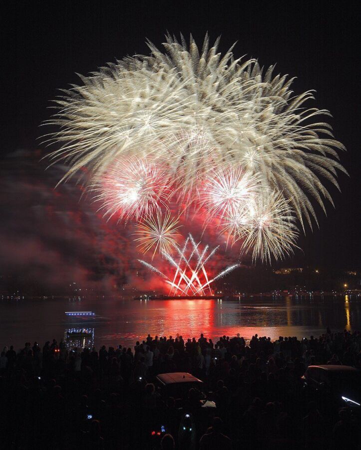 Где в Костроме можно запускать фейерверки на Новый год: список мест
