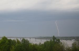 Главный синоптик страны спрогнозировал проливные дожди и грозы в Костромской области