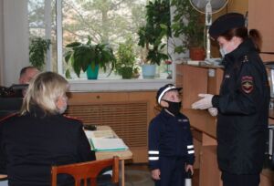 5-летнего ребенка пригласили в костромское подразделение ГИБДД после поста в соцсетях