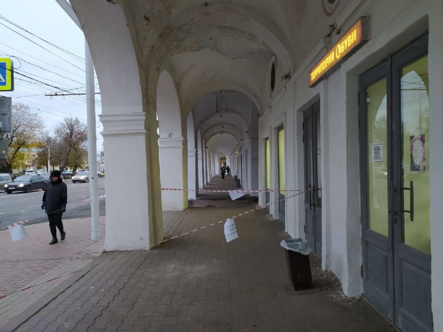 Ряды в Костроме предупреждают всех об опасности