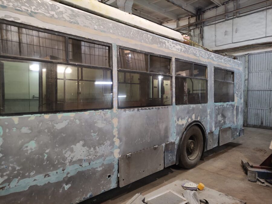 В Костроме продолжается ремонт троллейбусов из Москвы