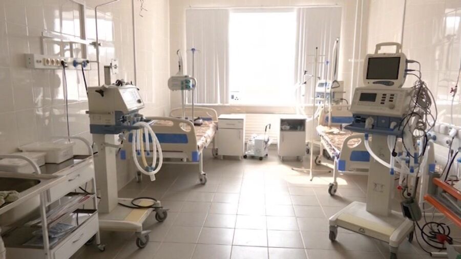 Сотня в день: костромичи с коронавирусом массово покидают больницы