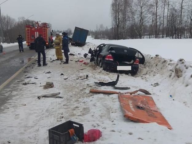 Москвичка погибла в жуткой аварии под Костромой