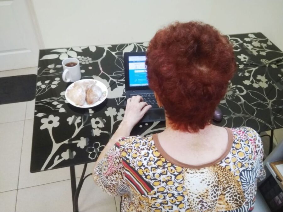 Костромских пенсионеров научат заниматься соцсетями