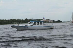 Рыбу не ловить, на лодках не кататься: в Костромской области озвучили новые запреты
