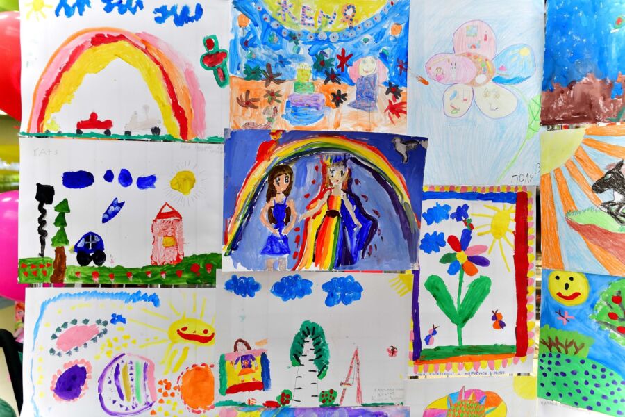 Детей приглашают нарисовать юбилейную Кострому: будут хорошие призы