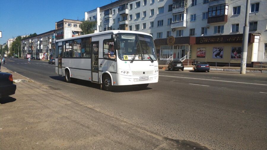 Водитель автобуса в Костроме высадил ребенка из-за неработающего терминала
